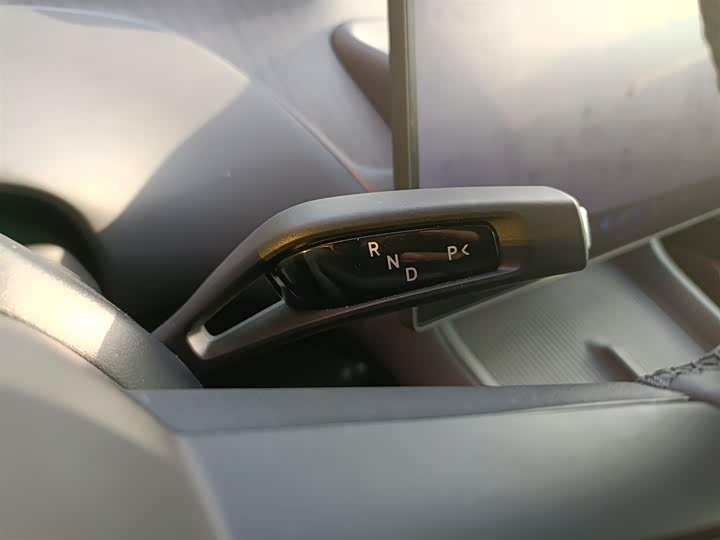 Фото 14 - Xiaomi YU7