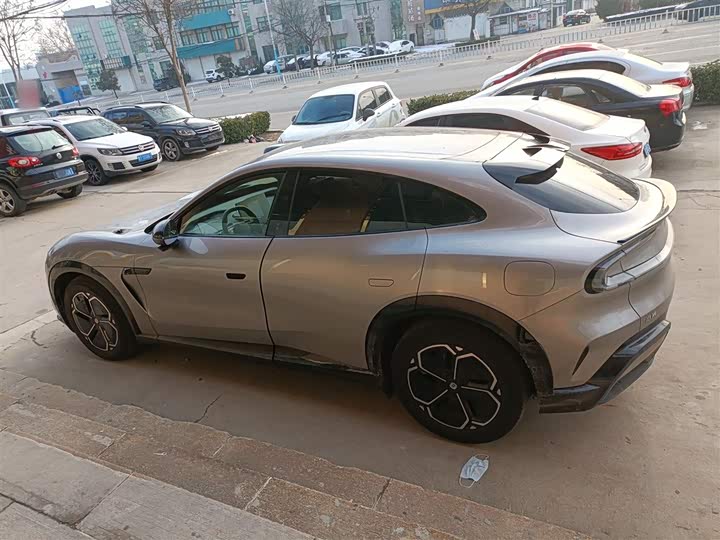 Фото 5 - Xiaomi YU7