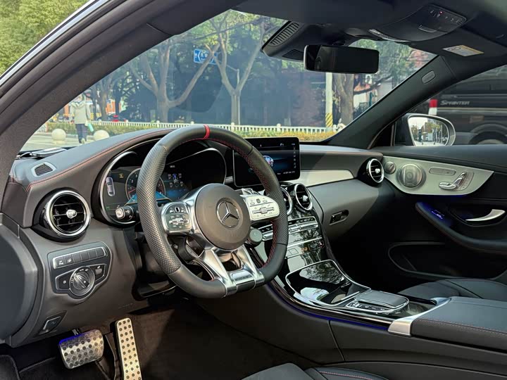 Фото 6 - Mercedes-Benz C-Class AMG