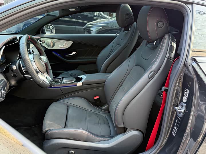 Фото 9 - Mercedes-Benz C-Class AMG