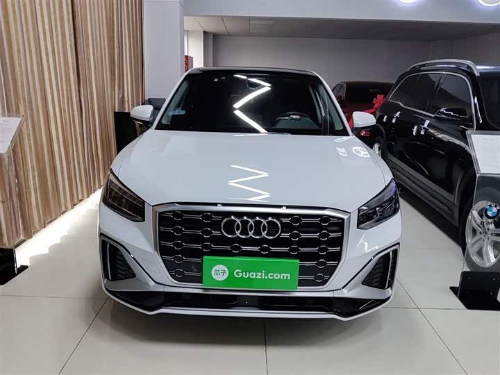 Фото 3 - Audi Q2L