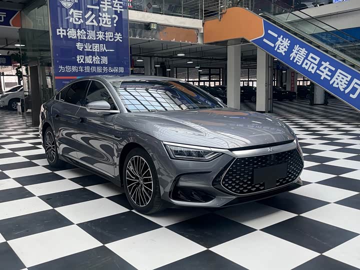 Фото 3 - BYD Han