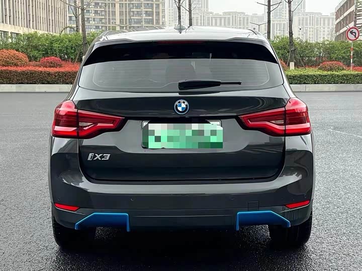 Фото 5 - BMW iX3