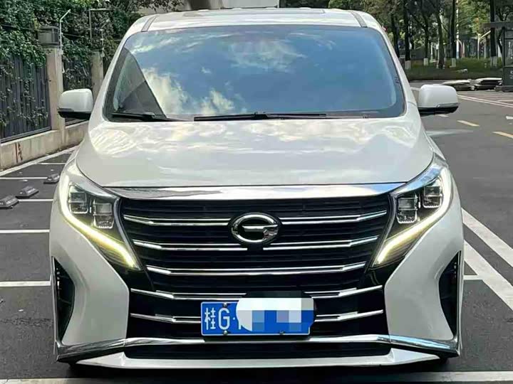 Фото 3 - GAC Trumpchi M8