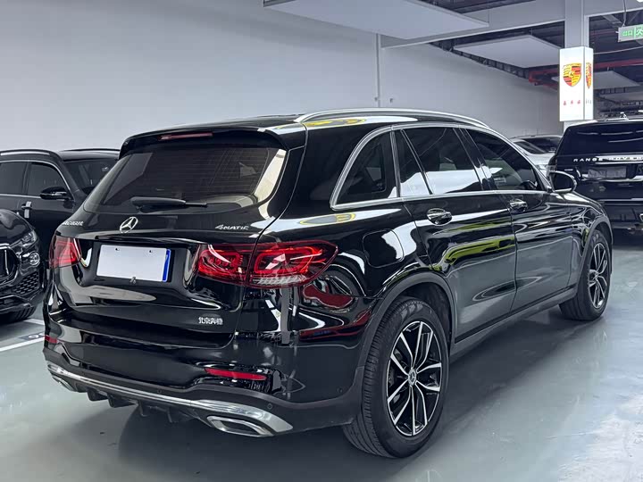 Фото 20 - Mercedes-Benz GLC-Class