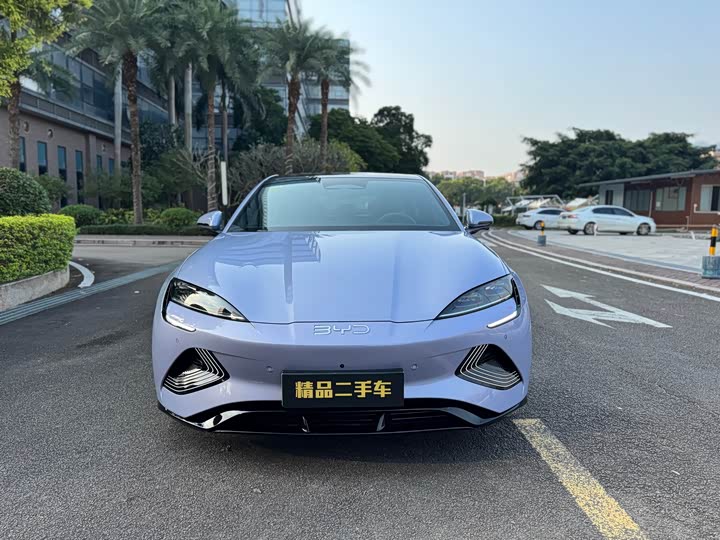 Фото 2 - BYD Seal