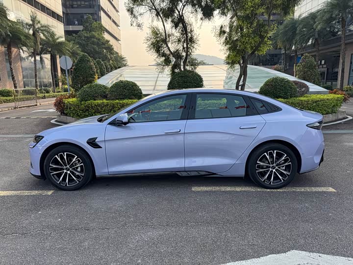 Фото 21 - BYD Seal