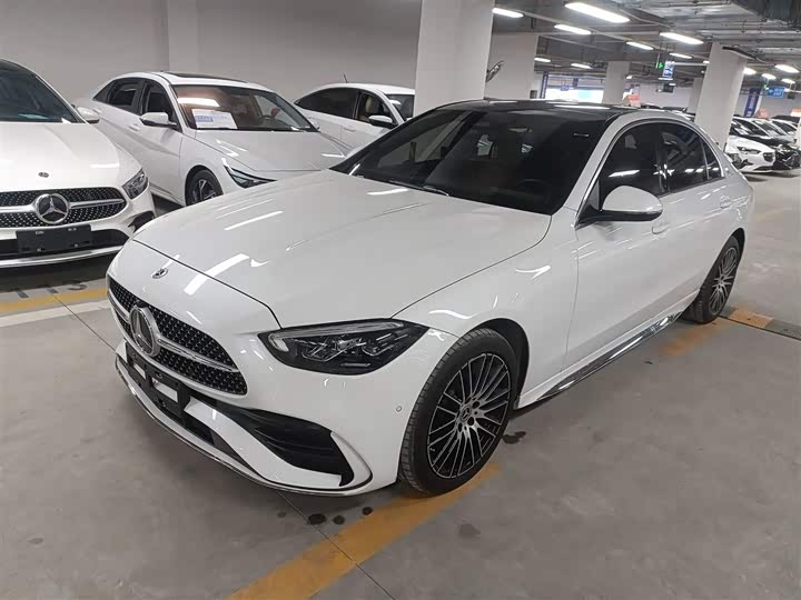 Фото 2 - Mercedes-Benz C-Class