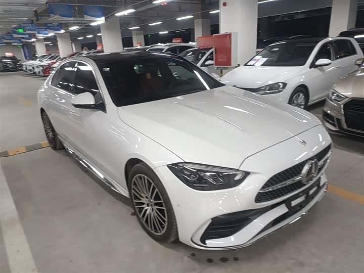 Фото 4 - Mercedes-Benz C-Class