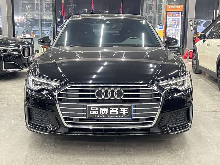 Фото 2 - Audi A6L