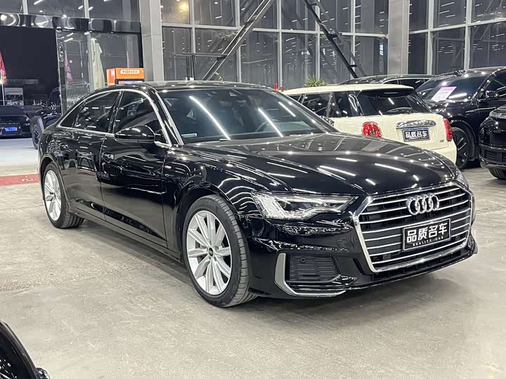 Фото 3 - Audi A6L
