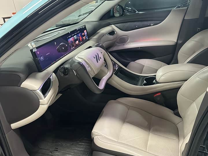 Фото 9 - IM motors L6