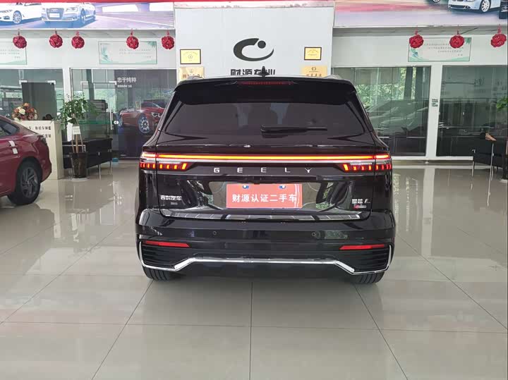 Фото 5 - Geely Monjaro