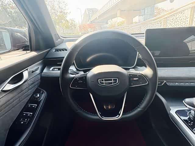 Фото 9 - Geely Preface