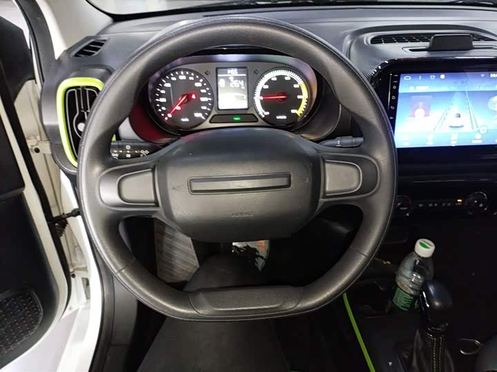 Фото 11 - Roewe Clever