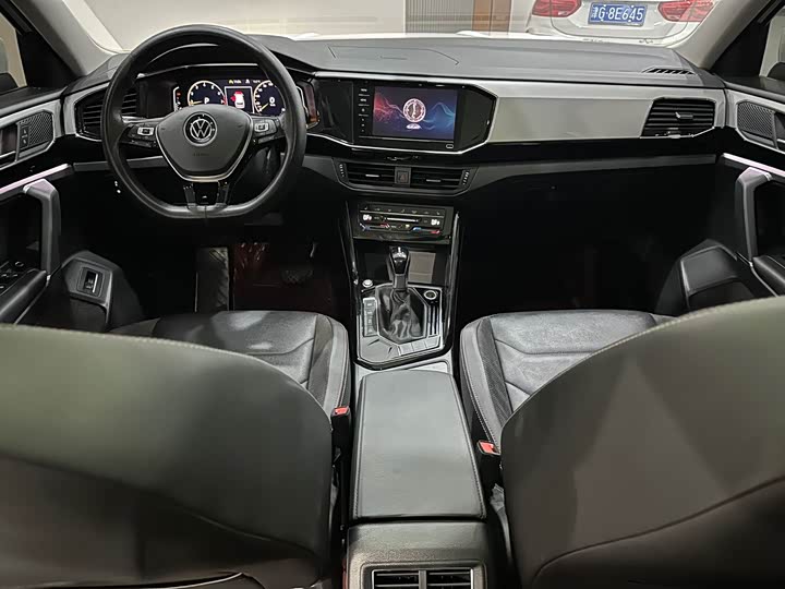 Фото 14 - Volkswagen Tayron