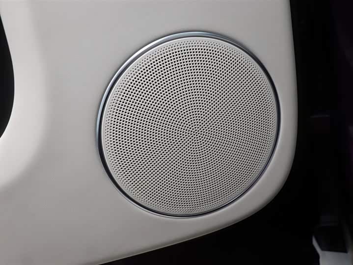 Фото 11 - LiXiang L9