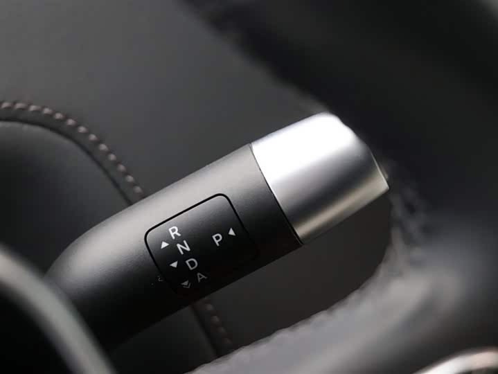 Фото 14 - LiXiang L9