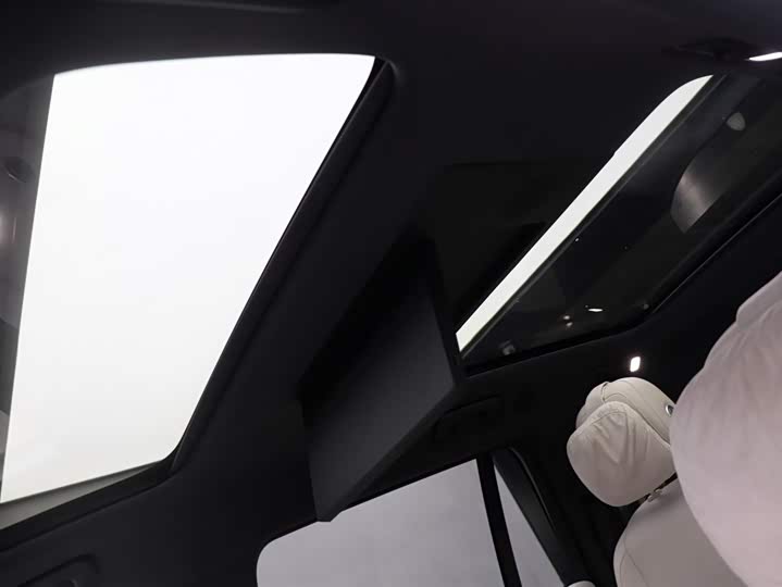 Фото 23 - LiXiang L9