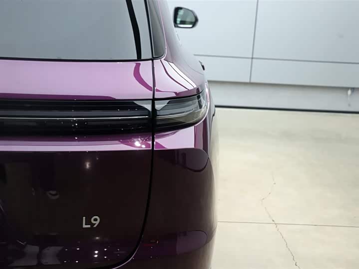 Фото 28 - LiXiang L9