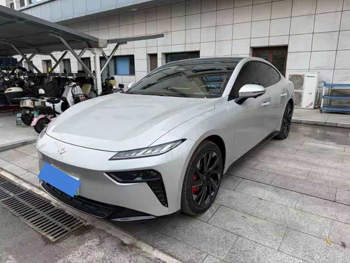 Фото 1 - Dongfeng Yipai eπ 007