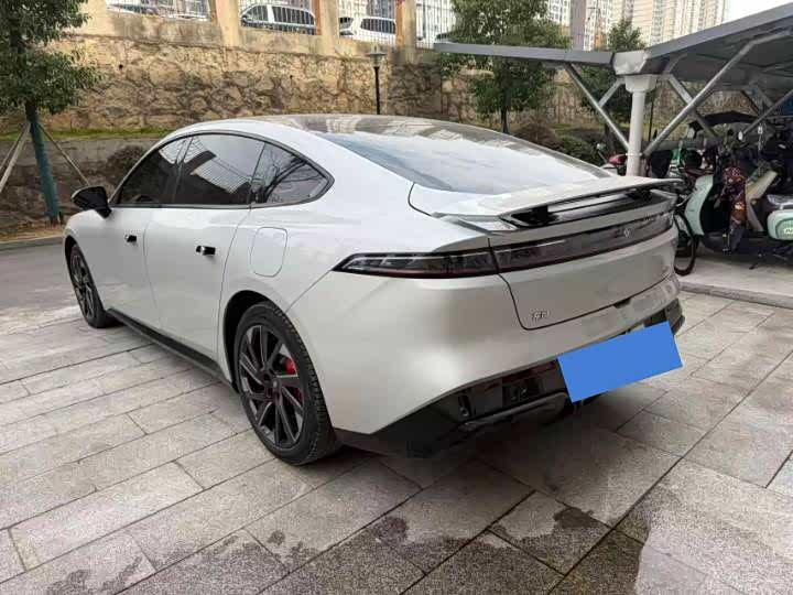 Фото 6 - Dongfeng Yipai eπ 007