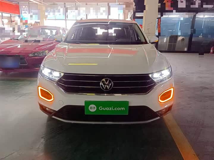 Фото 3 - Volkswagen T-Roc