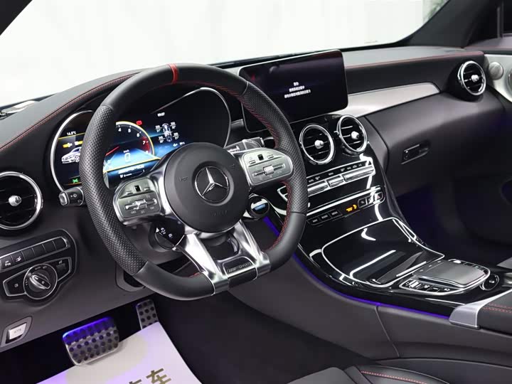 Фото 8 - Mercedes-Benz C-Class AMG