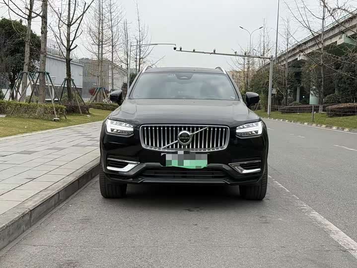 Фото 2 - Volvo XC90 Hybrid