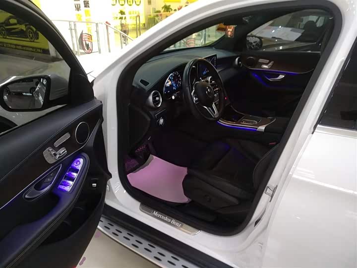 Фото 15 - Mercedes-Benz GLC-Class