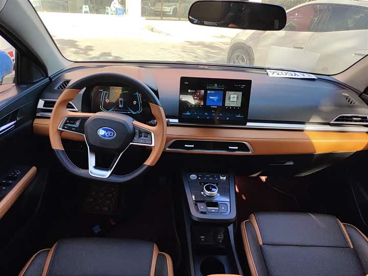 Фото 10 - BYD E2