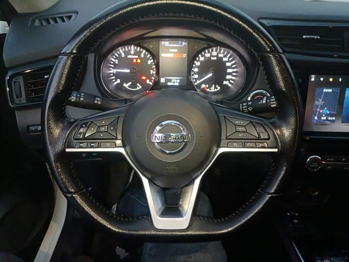 Фото 11 - Nissan X-Trail