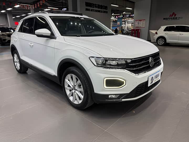 Фото 3 - Volkswagen T-Roc