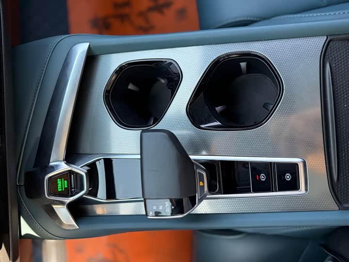 Фото 15 - MG Motor 7