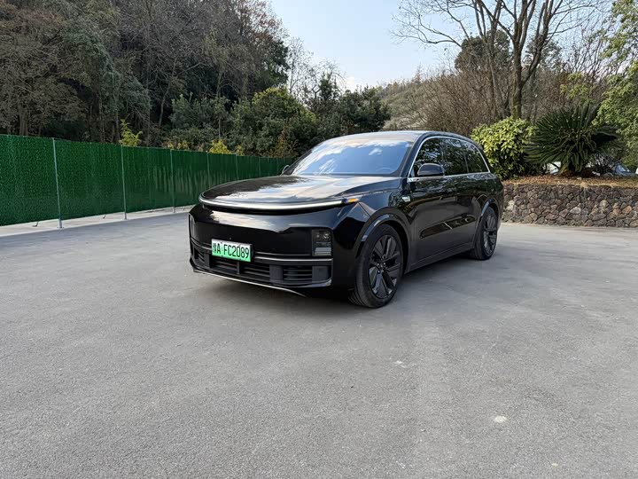 Фото 2 - LiXiang L8