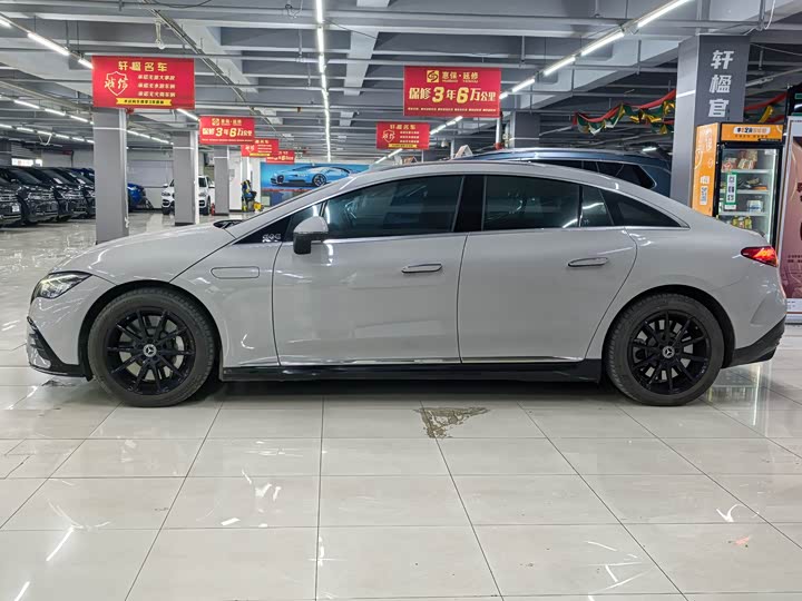 Фото 12 - Mercedes-Benz EQE