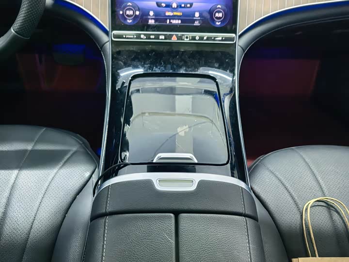 Фото 20 - Mercedes-Benz EQE