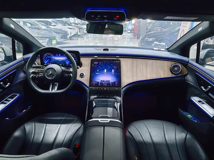 Фото 5 - Mercedes-Benz EQE