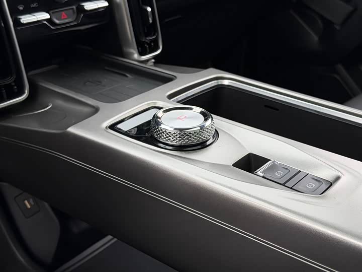 Фото 9 - Haval Dargo