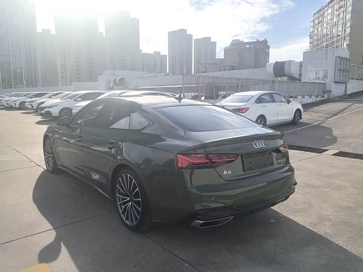 Фото 3 - Audi A5