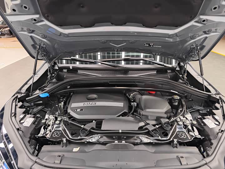 Фото 15 - BMW X2