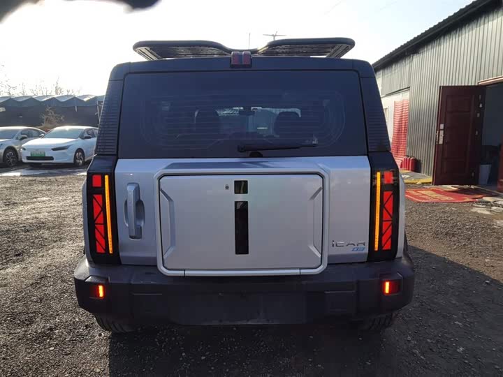 Фото 6 - Chery iCar 03