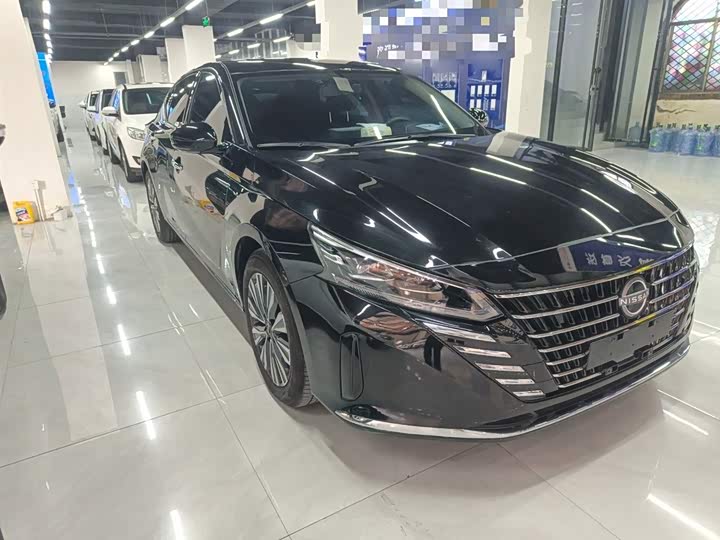 Фото 4 - Nissan Teana