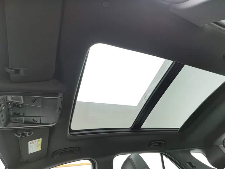 Фото 14 - Chevrolet Equinox