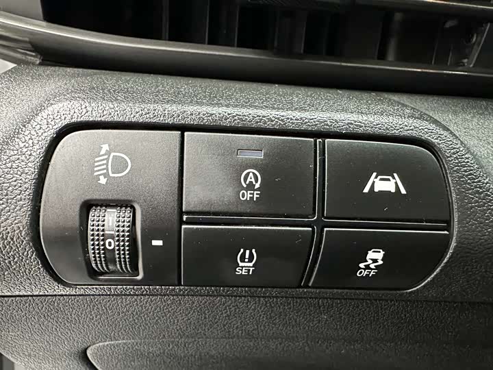 Фото 13 - Hyundai Elantra N line