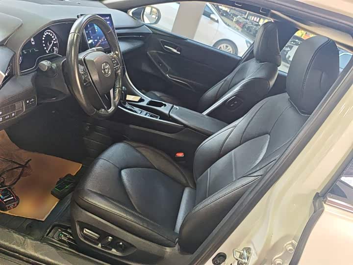 Фото 15 - Toyota Avalon