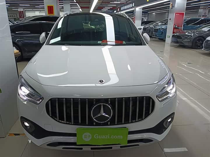 Фото 3 - Mercedes-Benz GLA-Class