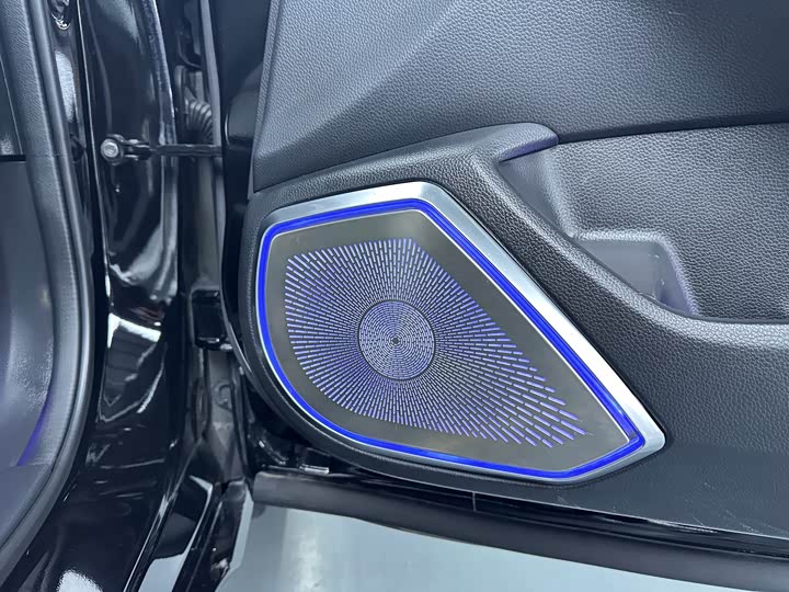 Фото 19 - Honda Accord