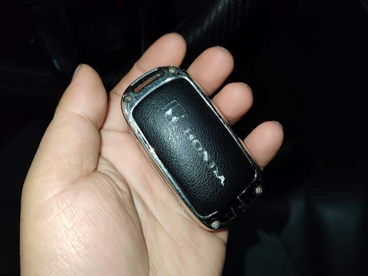 Фото 12 - Honda Accord