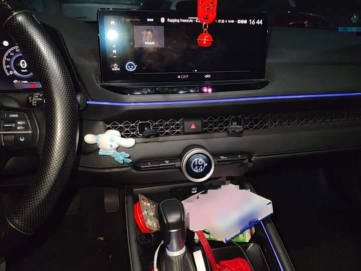 Фото 6 - Honda Accord